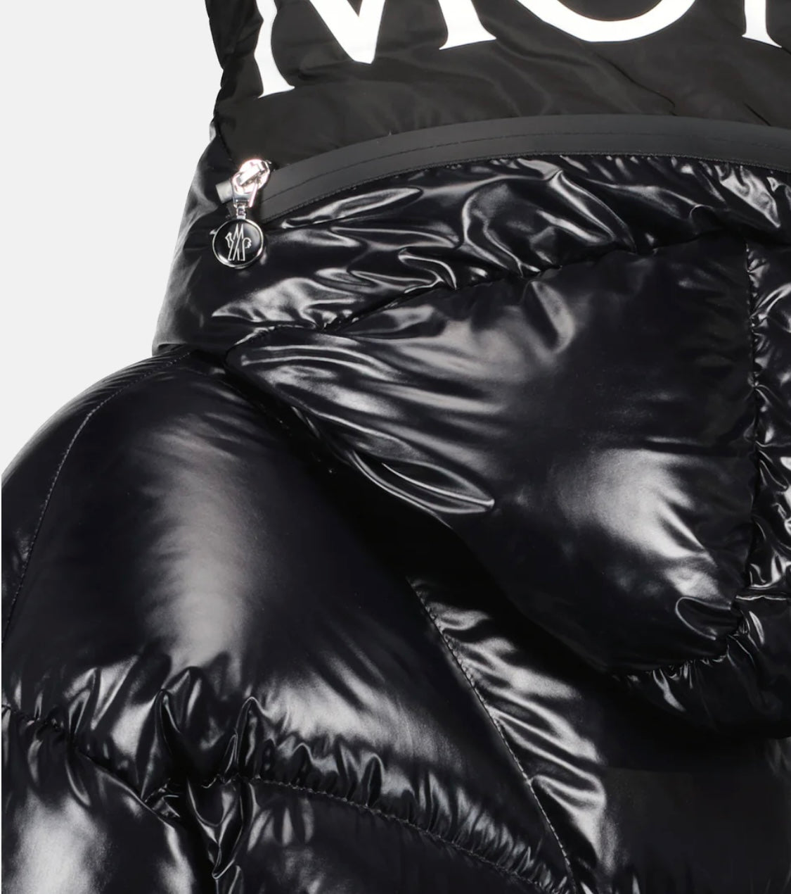 GUBBINO MONCLER DONNA NERO LUCIDO SCRITTA CAPPUCCIO