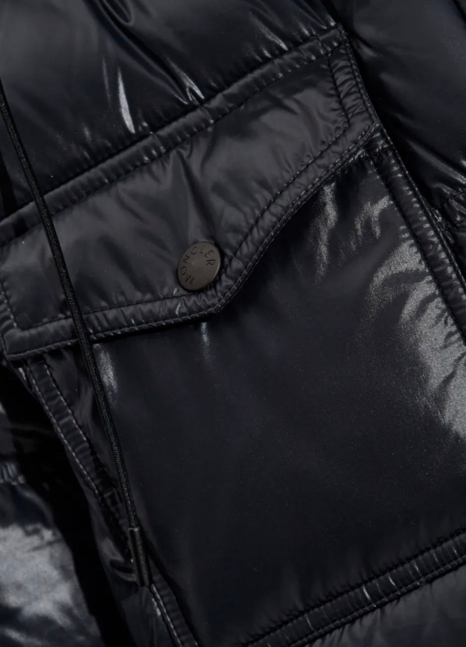 GUBBINO MONCLER DONNA NERO CORTO